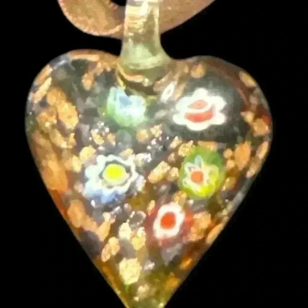 HEART SHAPE NECKLACE - Picture 3 of 3